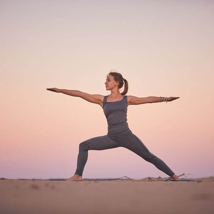 Bài tập chiến binh, bài tập hiệu quả được sử dụng trong tập yoga.